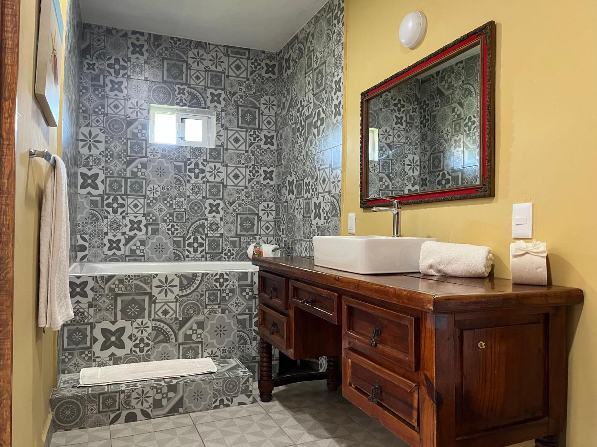 Casa Belisario - Pet Friendly Apartment Mazatlan Ngoại thất bức ảnh