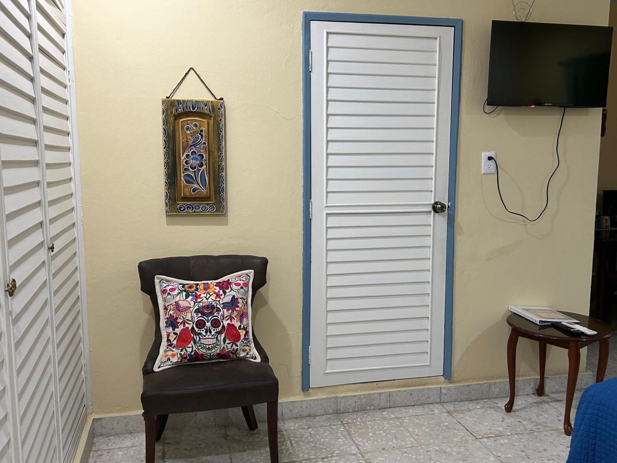 Casa Belisario - Pet Friendly Apartment Mazatlan Phòng bức ảnh